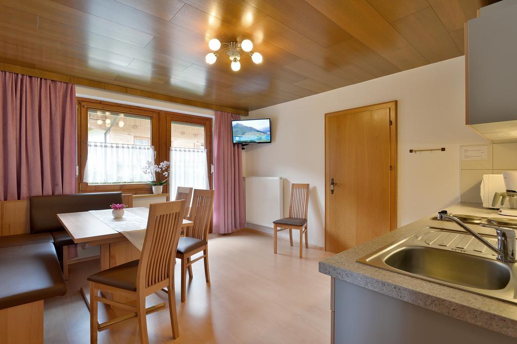 Gaestehaus Alpengruss Mayrhofen Cameră foto
